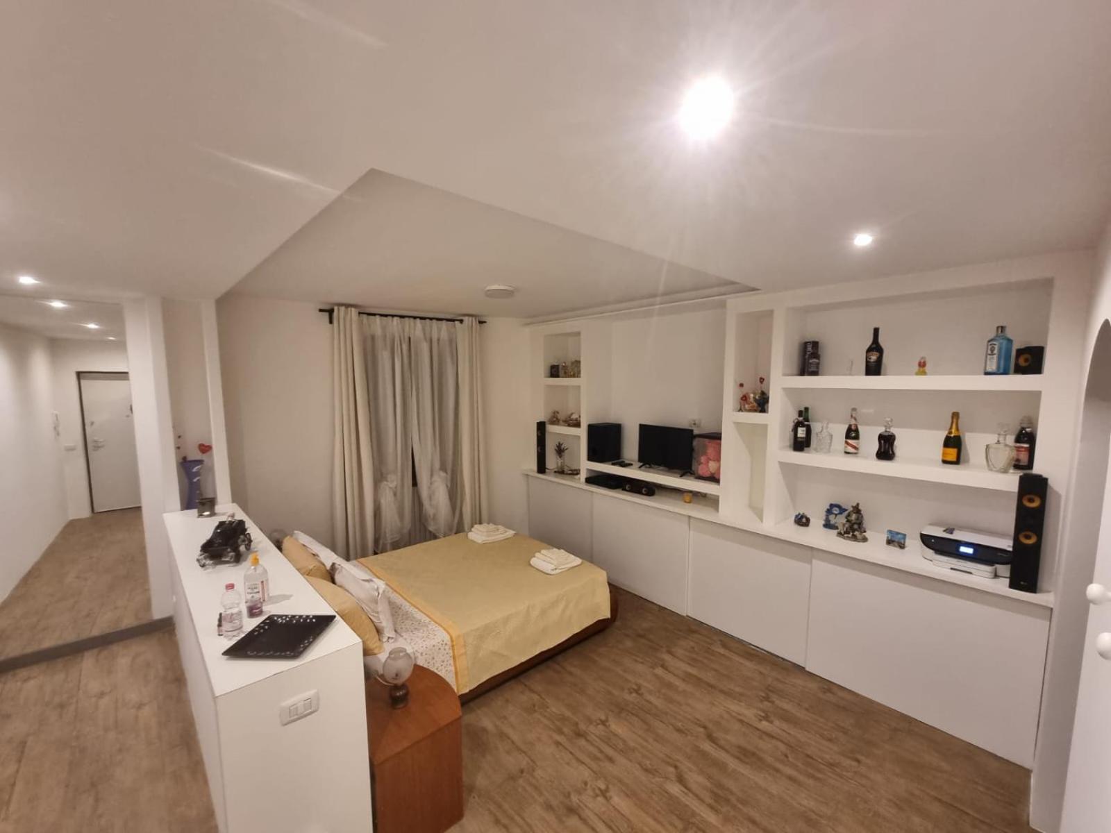 Home Anisia Paderno d'Adda Ngoại thất bức ảnh
